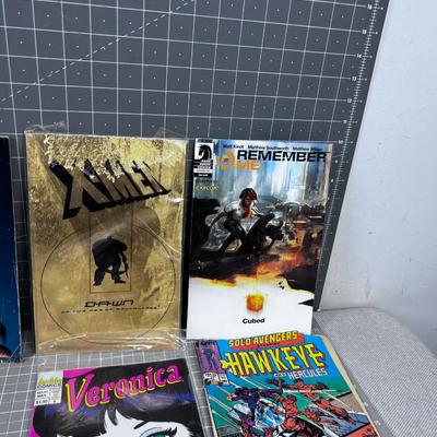 Mixed Lot of Comics 