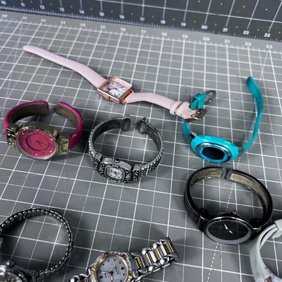 Watch Lot: Women's 