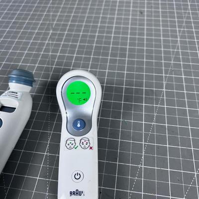 2 Digital Thermometers 