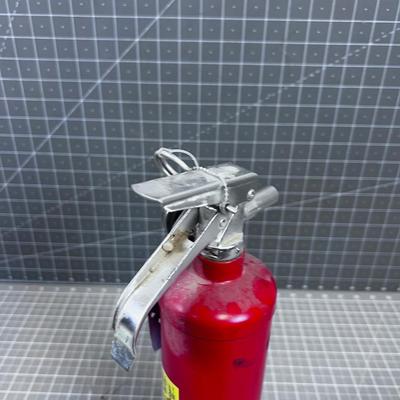 Fire Extinguisher 2 Pounder 