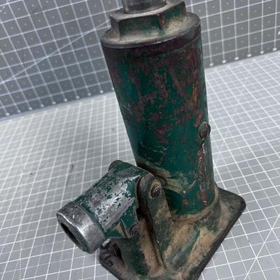 Bottle Jack Green 