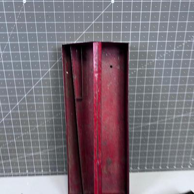 2 Trays, Metal for Tools Red & Green 