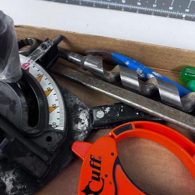 Building Tools; Cats Claw, Hammer 