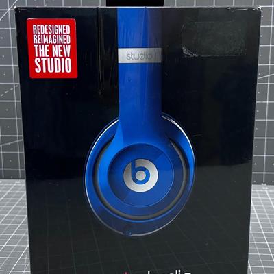 BEATS STUDIO NEW HEADPHONES 