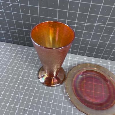 2 Pieces of Carnival Glass Saucer and Vase