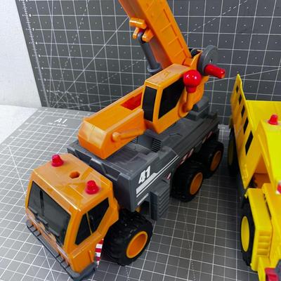2 Toy Noisy Toys 