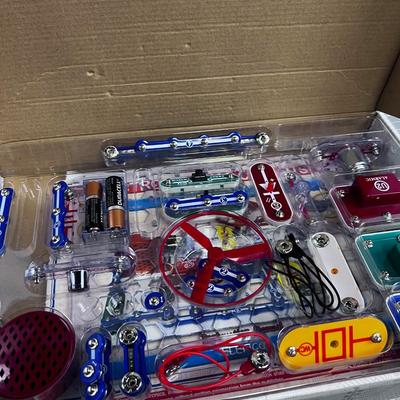 Snap Circuits 