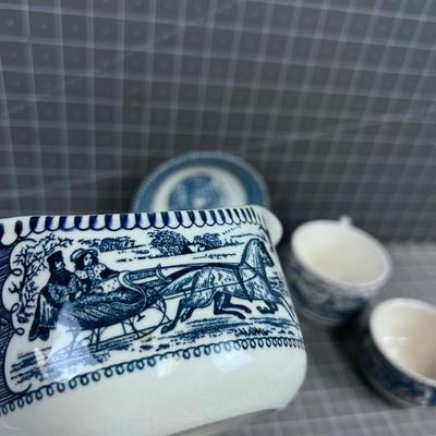 5 Pieces of Vintage Currier & Ives Dinnerware