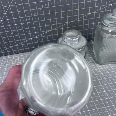 3 COVERED JARS 