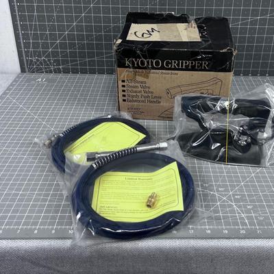 KYOTO Gripper Steam Iron