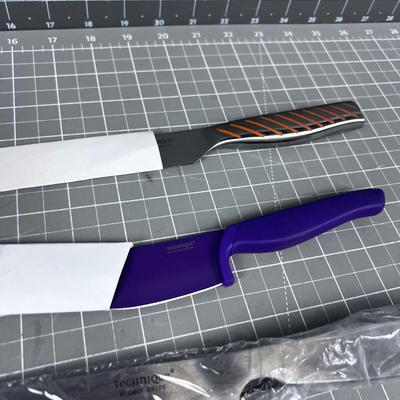 Various TECHNIQUE Knives All NEW (7) 