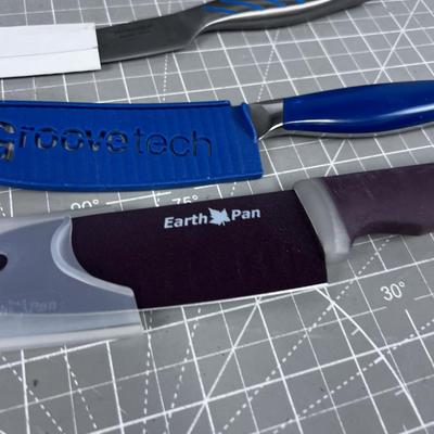 Various TECHNIQUE Knives All NEW (7) 