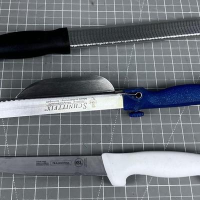(3) Cutting Filet Knife, Grater and Bread Knife