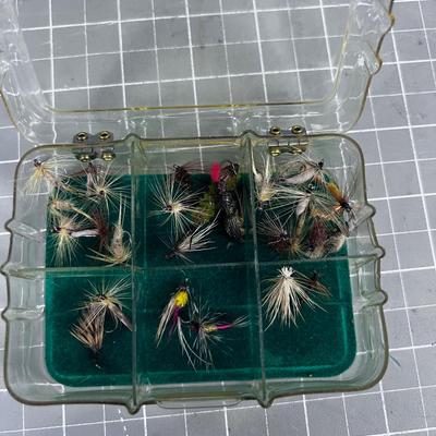 Mixed Lot of Hand Tied Dry Fly's 