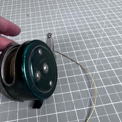 Vintage Automatic Fly Reel GREEN 