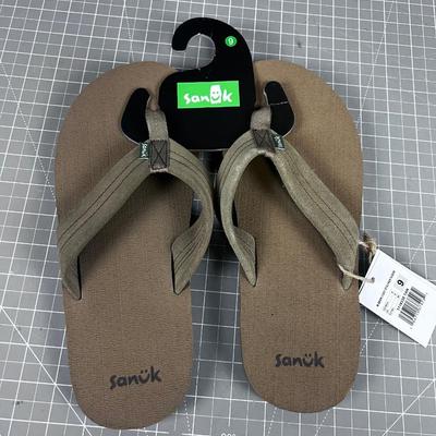 SANUK Men's NEW Flip Flops