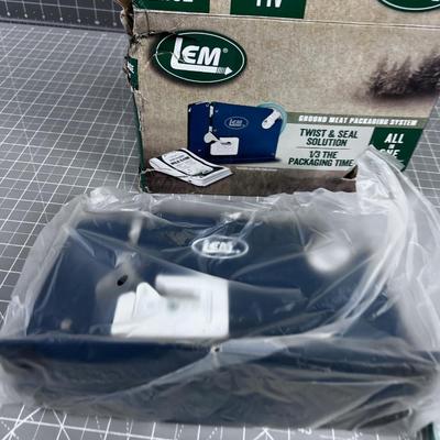 LEM Ground Meat Packaging System