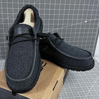 HEY DUDE Shoes, New Charcoal Wally Socks 