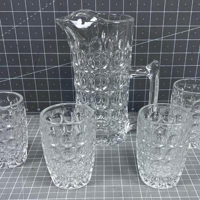 Unique Fancy Vintage Pitch and 4 Tumblers HEAVY Glass 