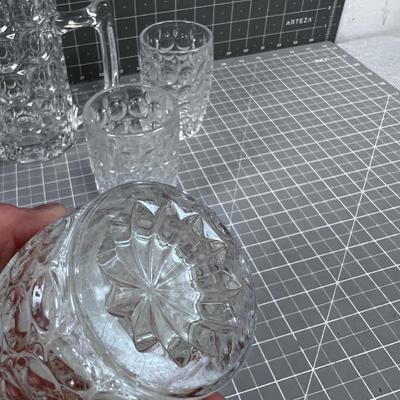 Unique Fancy Vintage Pitch and 4 Tumblers HEAVY Glass 