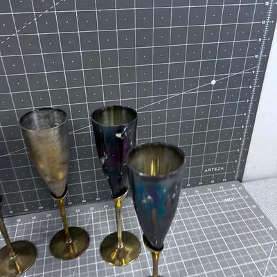 Silver and Brass Champaign FLUTES (6) 