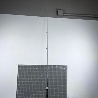 MOJO Bass 7 Foot Pole NEW 