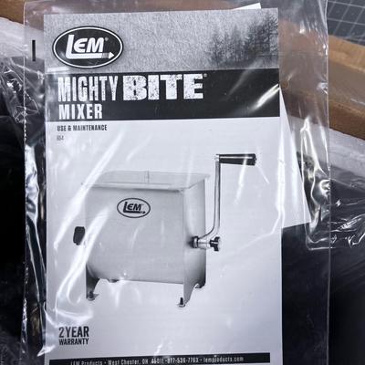 LEM Mighty Bite Mixer 