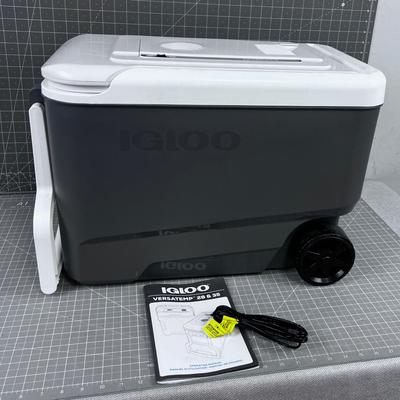Igloo Cooler on Wheels GREY 