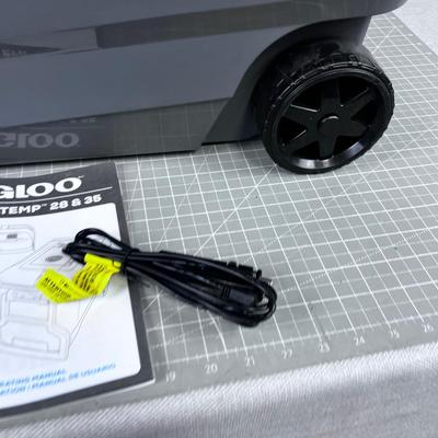 Igloo Cooler on Wheels GREY 
