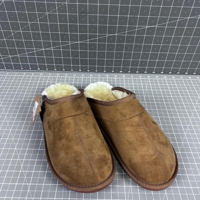 APRES Slippers NEW 