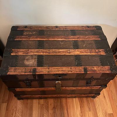 Steamer Chest (B1-MG)