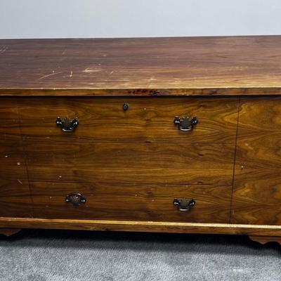 Cedar Chest 