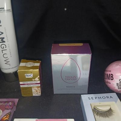 WOMENS BEAUTY SUPPLIES