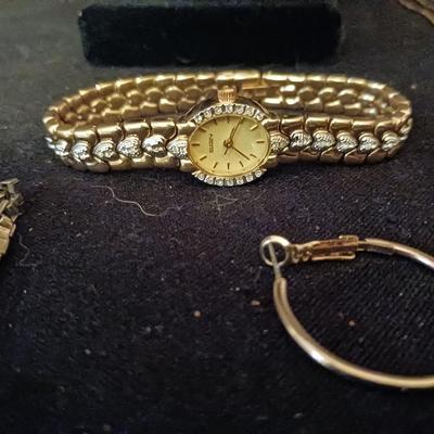 GOLD TONE COSTUME JEWELRY PLUS ELGIN WATCH & MORE
