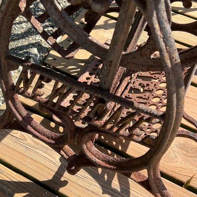 NEW HOME ~ Cast Iron Sewing Machine Base