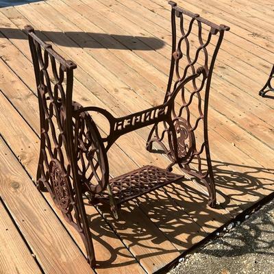 SINGER ~ Cast Iron Sewing Machine Base