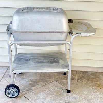 PORTABLE KITCHEN ~ Aluminum Charcoal Grill ~*Read Details