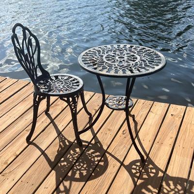Black Tulip Motif Cast Aluminum 2 Piece Bistro Set