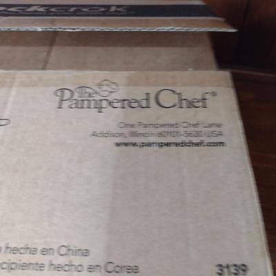 The Pampered Chef Rockcrok- 2 1/2 Quart Capacity- New in Box