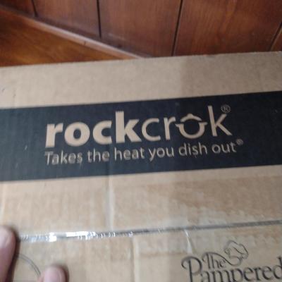 The Pampered Chef Rockcrok- 2 1/2 Quart Capacity- New in Box