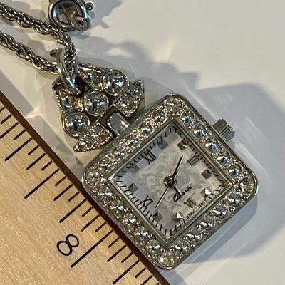 Stainless steel back Japan movement necklace watch