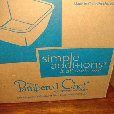 Two Sets The Pampered Chef Simple Additions Medium Bowls- New in Box