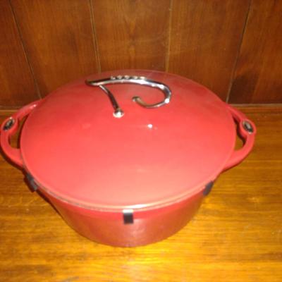 Lodge 1896 Enamel on Cast Iron Covered Dutch Oven- 6 Quart Capacity