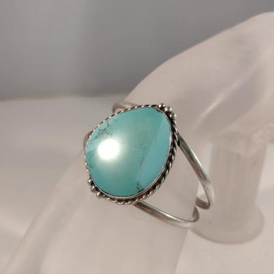 Collection of Sterling Silver and Turquoise Jewelry- Bracelet, Pendant, and Ring (#3)