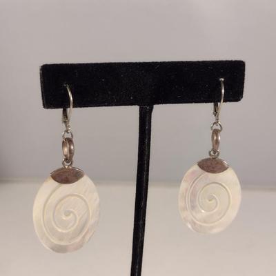 Vintage Mother of Pearl Dangle Earrings (#10)