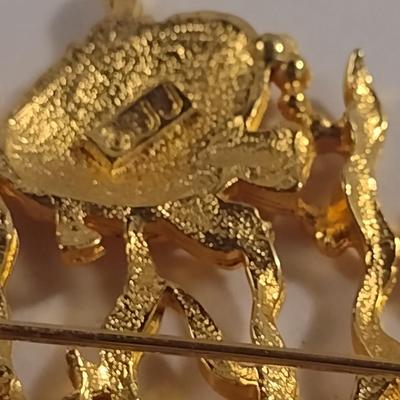 Vintage Jonette Jewelry Fish in the Sea Design Brooch (#22)