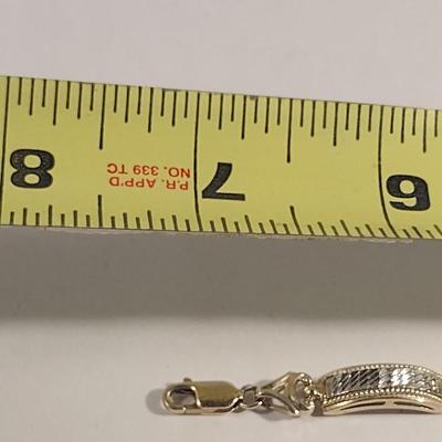 10 Karat Two-Tone Gold Bracelet- Approx Total Weight 9.6 Grams (#28)