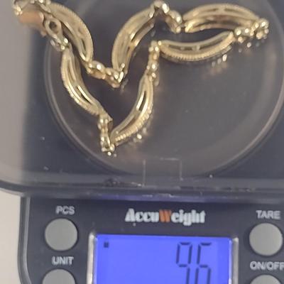 10 Karat Two-Tone Gold Bracelet- Approx Total Weight 9.6 Grams (#28)