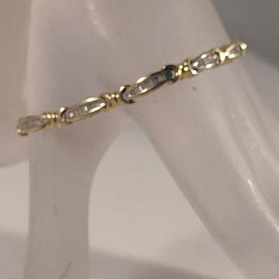14 Karat Yellow Gold and Stone Bracelet- Approx Total Weight 11.2 Grams (#29)