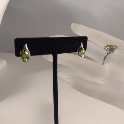 10 Karat White Gold with Peridot and Diamond Ring and Earrings- Approx Total Weight 4.2 Grams (#37)